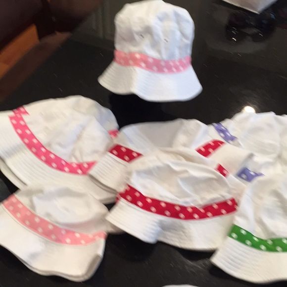 partyhats Other - Toddler pink hat last one